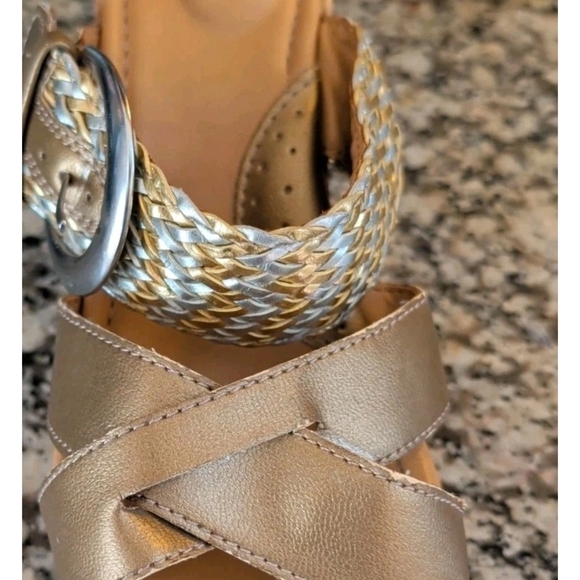 BOC Born Jonna Sunbronze Metallic Cork Wedge Sandals Size 9M Silver And Gold - Picture 5 of 9